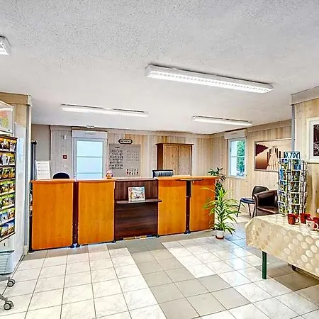 Hotel Olydea - A 2,5km Du Puydufou